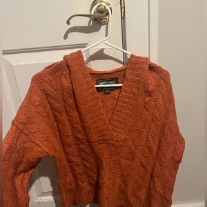 American Eagle sweater